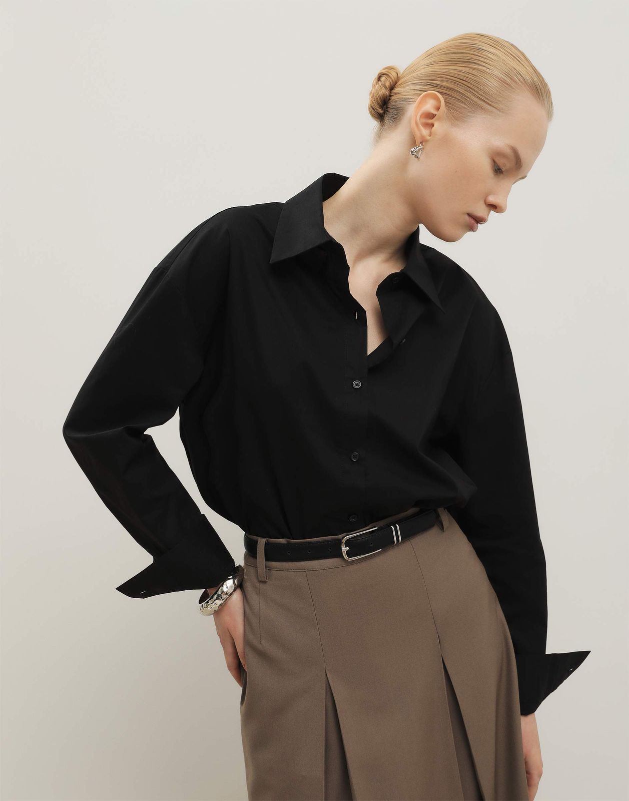 

Рубашка женская Gloria Jeans GWT003390 черный XS/164, GWT003390
