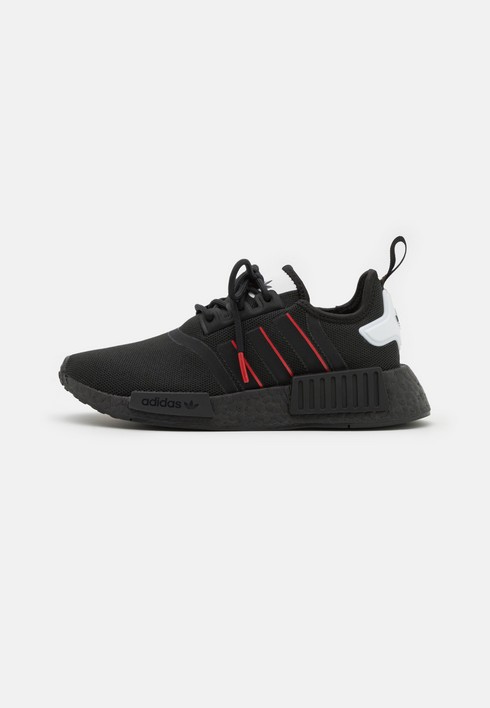 

Кроссовки женские Adidas Originals Nmd_R1 Unisex черные 36 EU (доставка из-за рубежа), Черный, Nmd_R1 Unisex