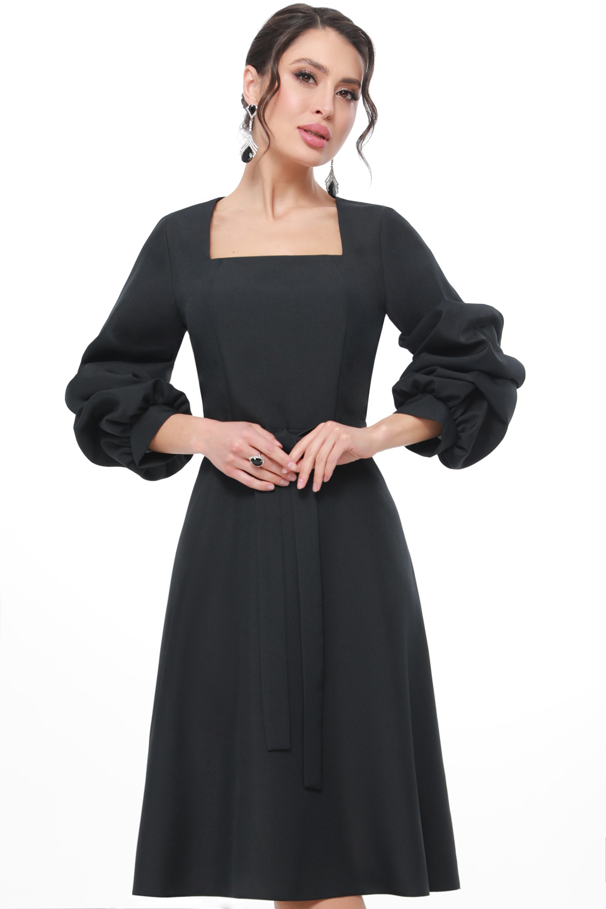 Платье женское DSTrend Мечта в воплощении черное 44 RU
