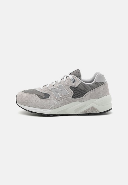 

Кроссовки мужские New Balance 580 Unisex серые 45 EU (доставка из-за рубежа), Серый, 580 Unisex