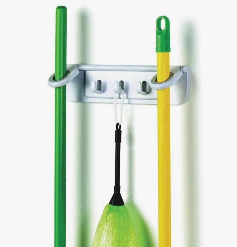 Держатель хозинвентаря Mop & Broom Organizer