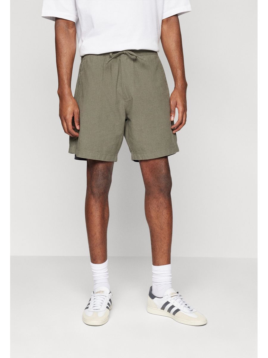 

Повседневные шорты мужские Abercrombie & Fitch A0F22F022 серые S, Серый, A0F22F022