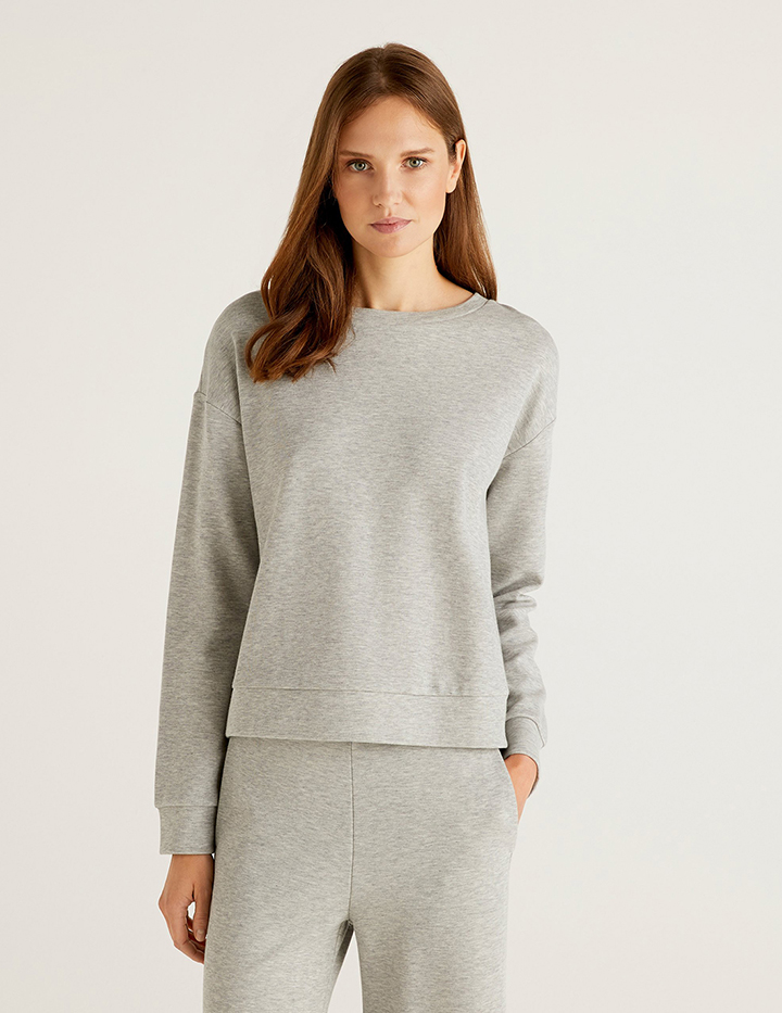 

Свитшот женский United Colors of Benetton 21A_3CMAE1AH4 серый M, 21A_3CMAE1AH4