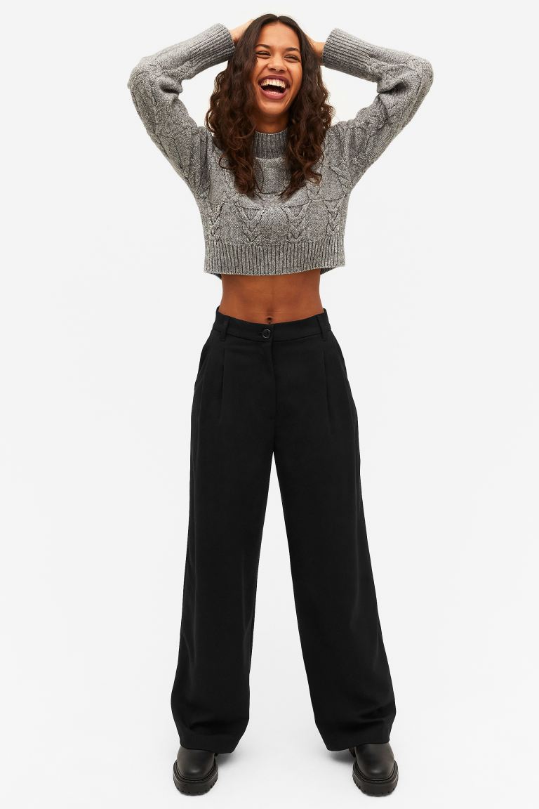 

Брюки женские Monki 1009470001 черные 32 (доставка из-за рубежа), Черный, 1009470001