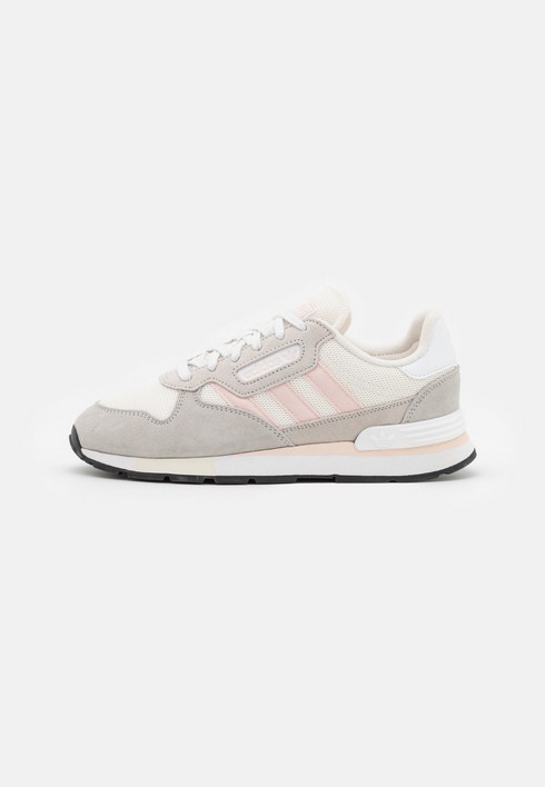 

Кроссовки женские Adidas Originals Treziod белые 40 2/3 EU (доставка из-за рубежа), Белый, Treziod
