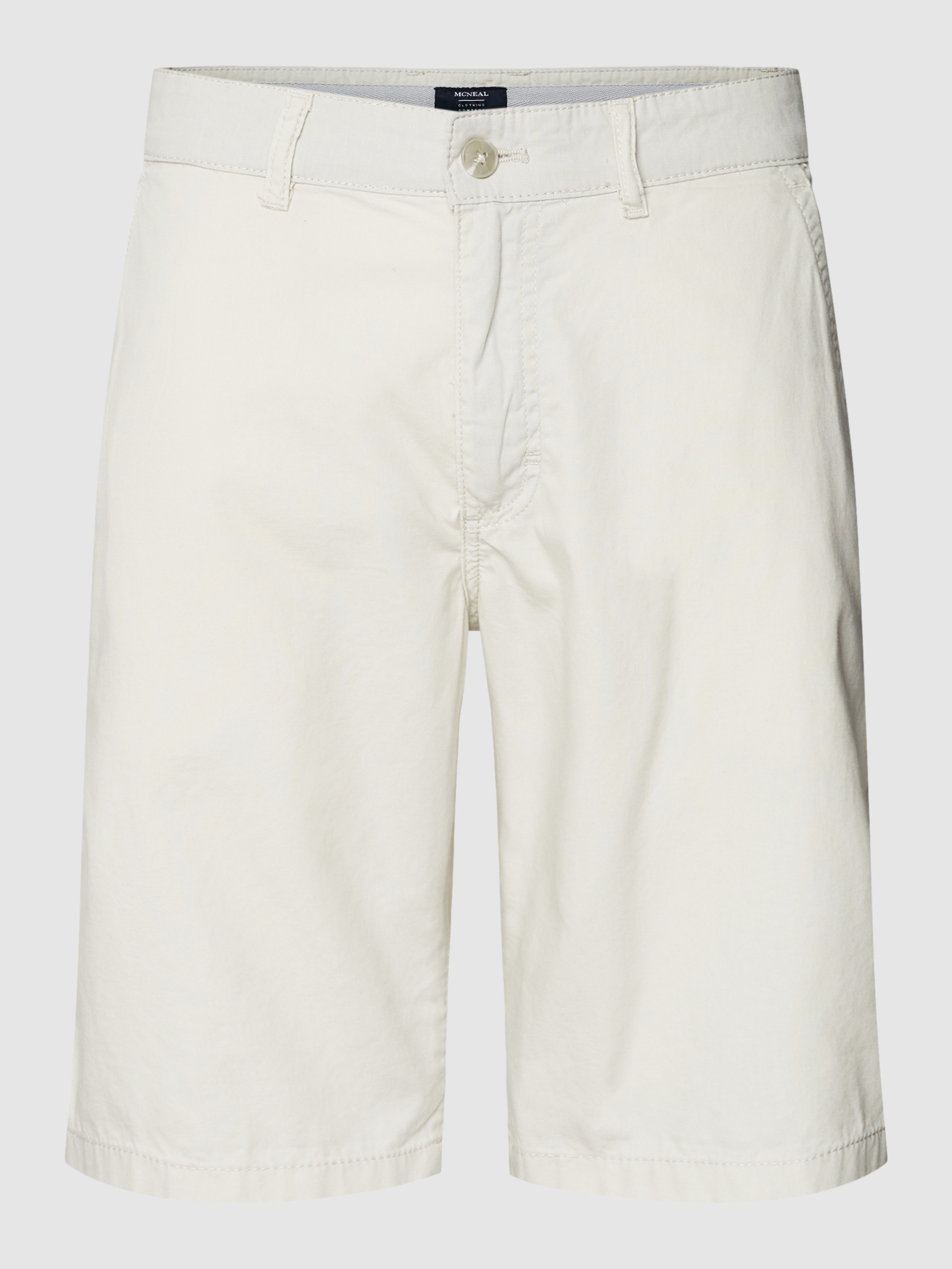 

Повседневные шорты мужские McNeal 1771227 белые M (доставка из-за рубежа), Белый, 1771227