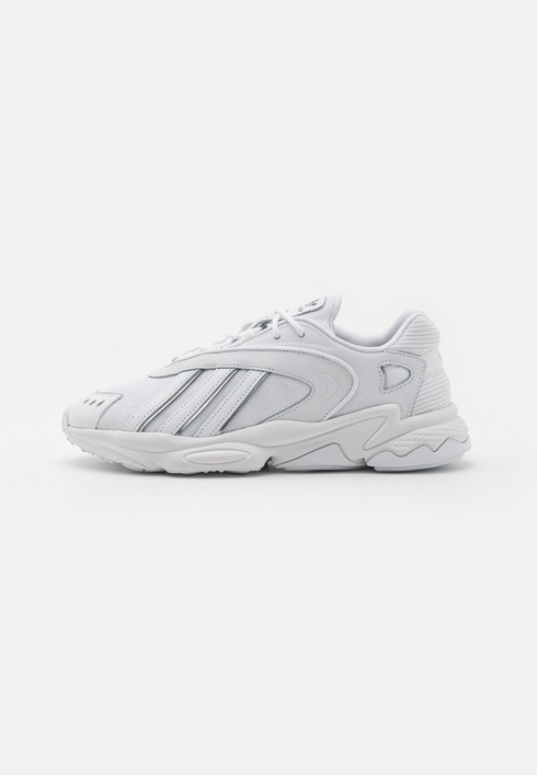 

Кроссовки женские Adidas Originals Oztral Unisex белые 36 EU (доставка из-за рубежа), Белый, Oztral Unisex