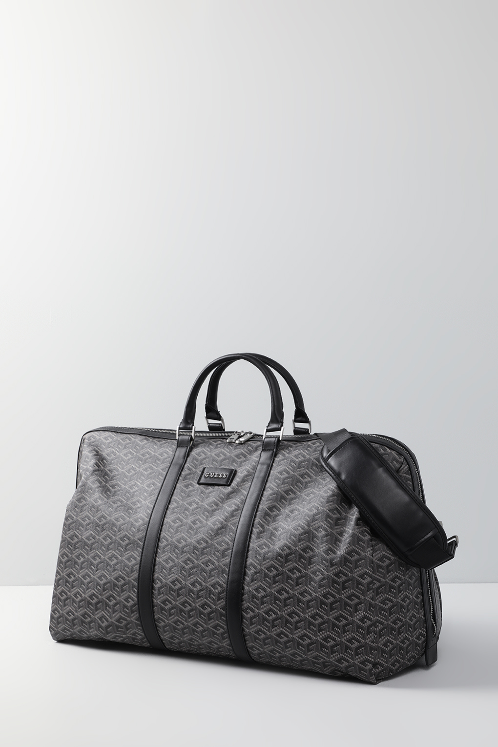 

Дорожная сумка мужская Guess TMERLO P3235 серая, 55х35х25 см, Серый, TMERLO P3235
