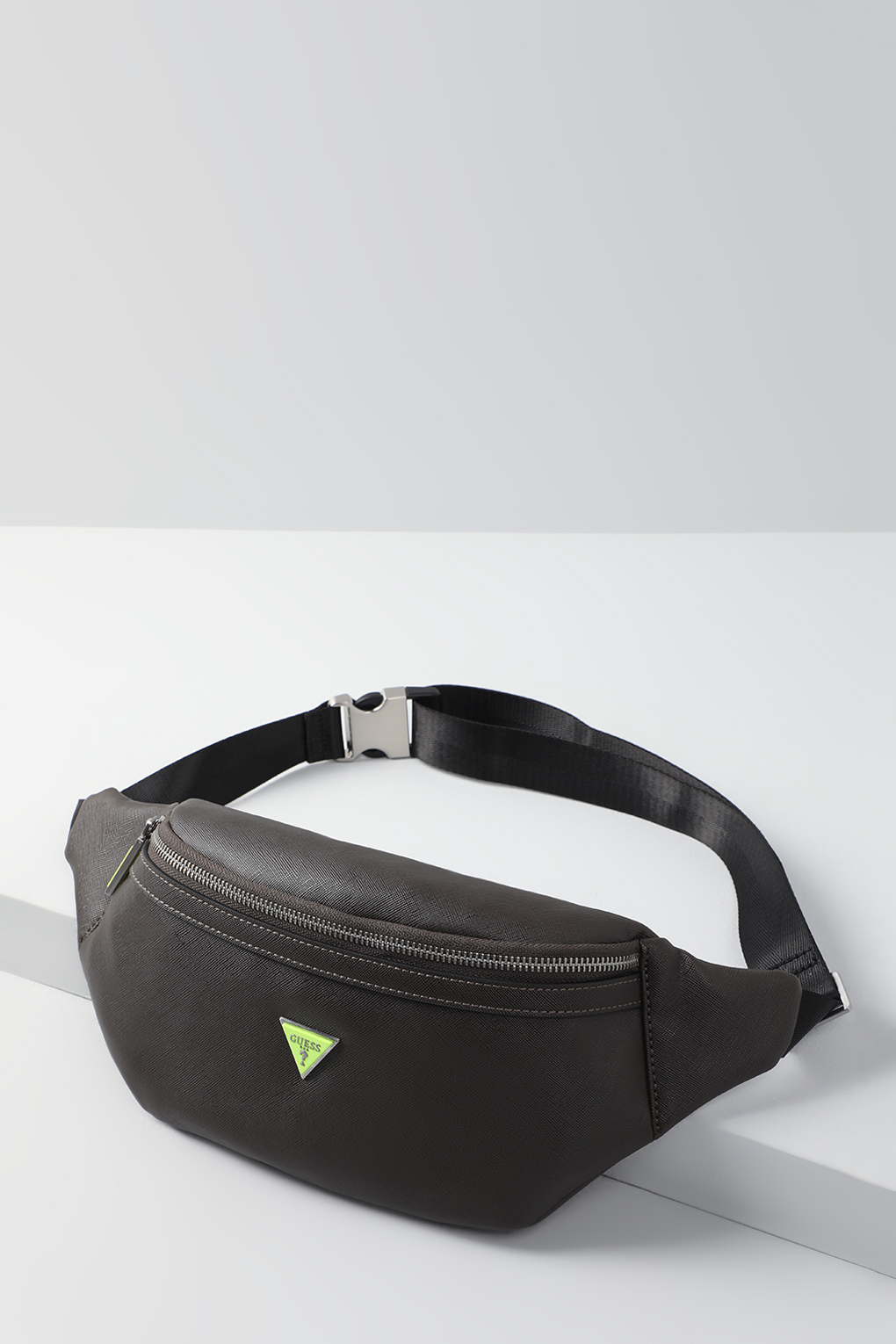 

Поясная сумка мужская Guess HMECSA P3131, серый/зеленый, HMECSA P3131