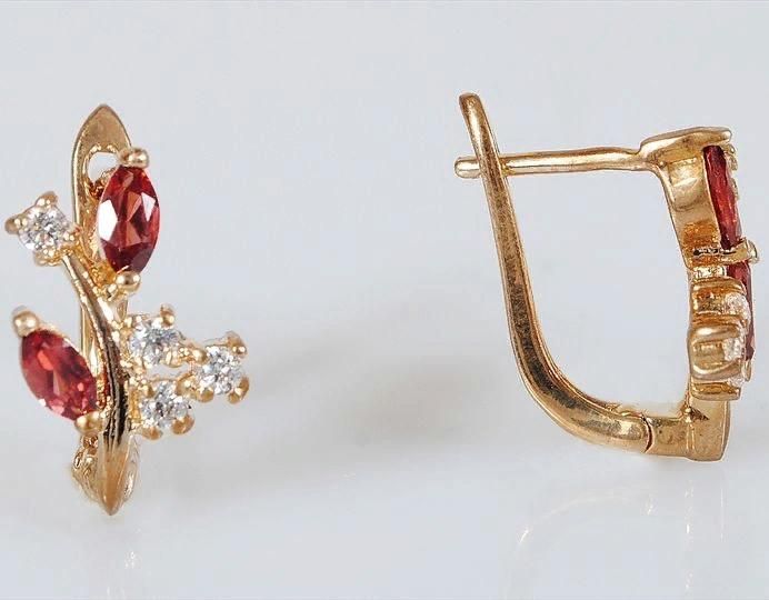 

Серьги из ювелирного сплава Lotus Jewelry 3020E-09gn, гранат/циркон, 3020E-09gn