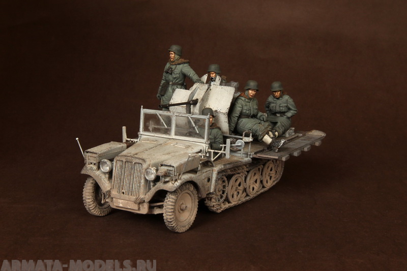 

SOGA-14 Crew for Sd.Kfz.10/5 fur 2cm FlaK 30 for Dragon 6676