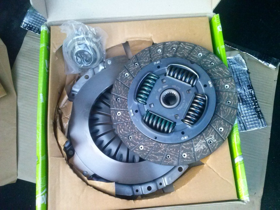 

Комплект сцепления Valeo 826825