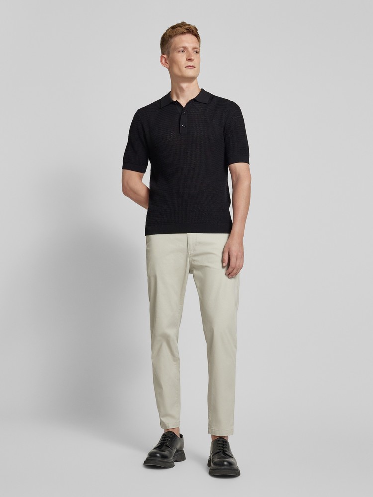 Брюки мужские BOSS 5052228600 бежевые 3232 26116₽