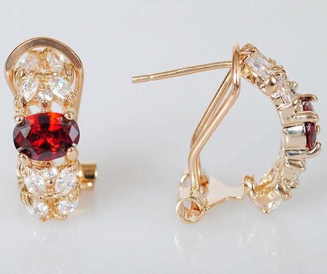 

Серьги из ювелирного сплава Lotus Jewelry 66E-21gn, гранат/циркон, 66E-21gn