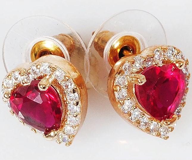 

Серьги из ювелирного сплава Lotus Jewelry 3019E-12Rc, корунд/циркон, 3019E-12Rc