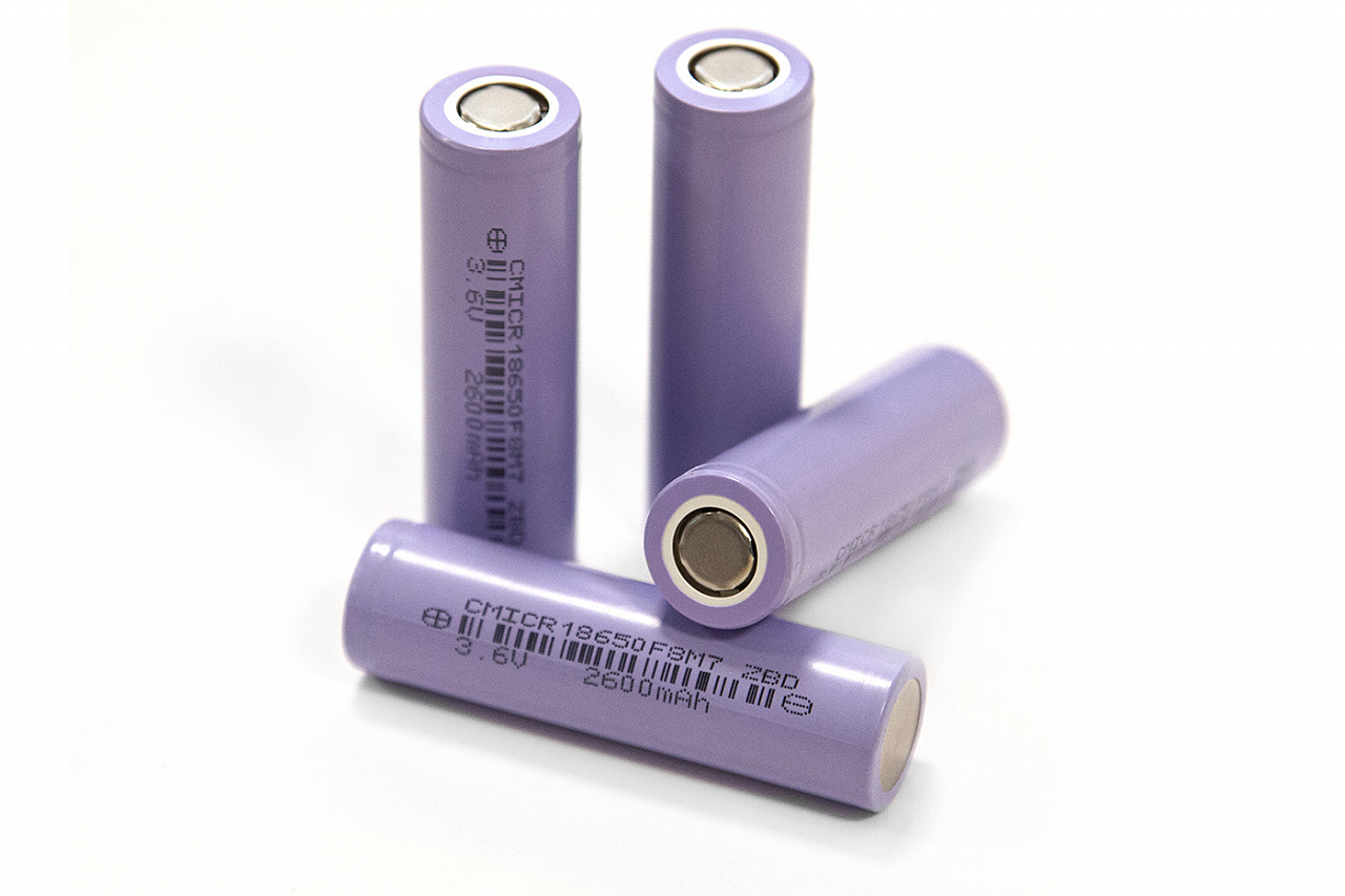 

Аккумулятор CMICR 18650 F8M7 2600mA 3,6V 15-25 mОм 4 шт