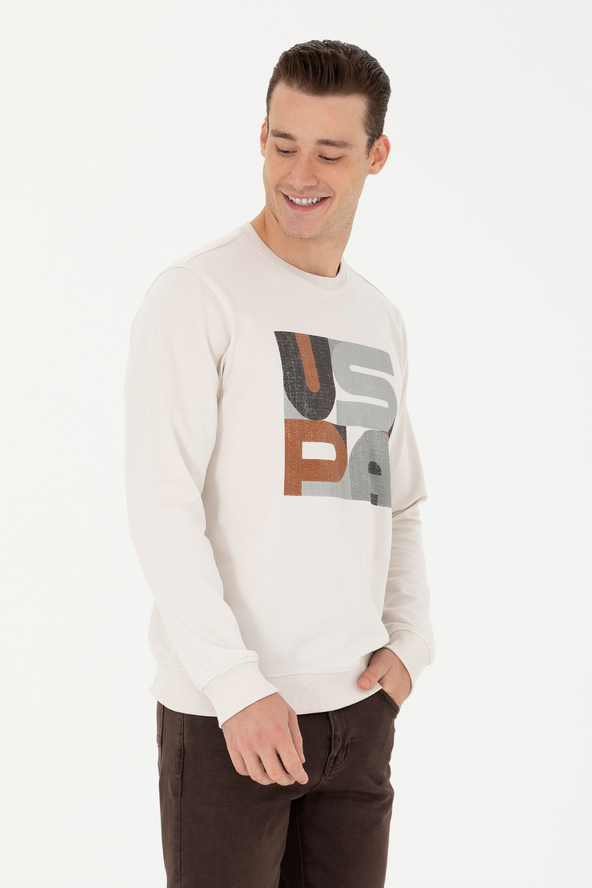 

Свитшот мужской U.S. POLO Assn. G081SZ0820SEMBA бежевый 2XL, G081SZ0820SEMBA
