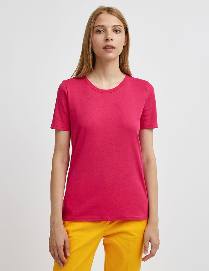 

Футболка женская United Colors of Benetton 21A_3GA2E16A0 розовая L, 21A_3GA2E16A0