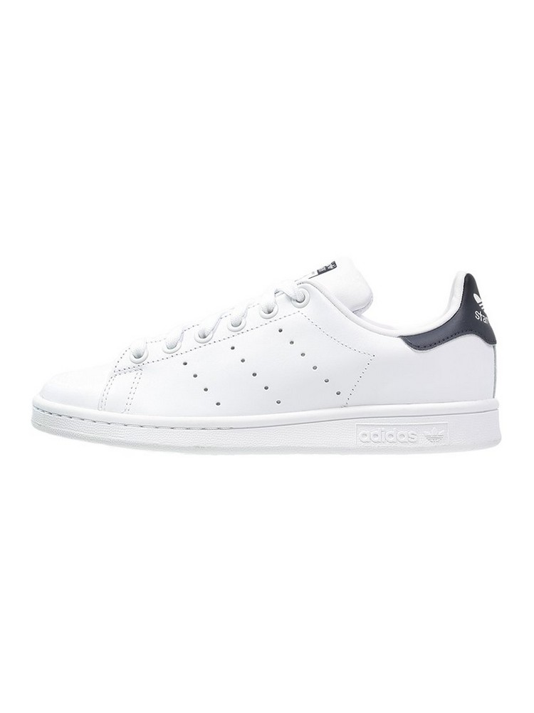 

Кеды унисекс Adidas Originals AD115B01K белые 48 EU, Белый, AD115B01K