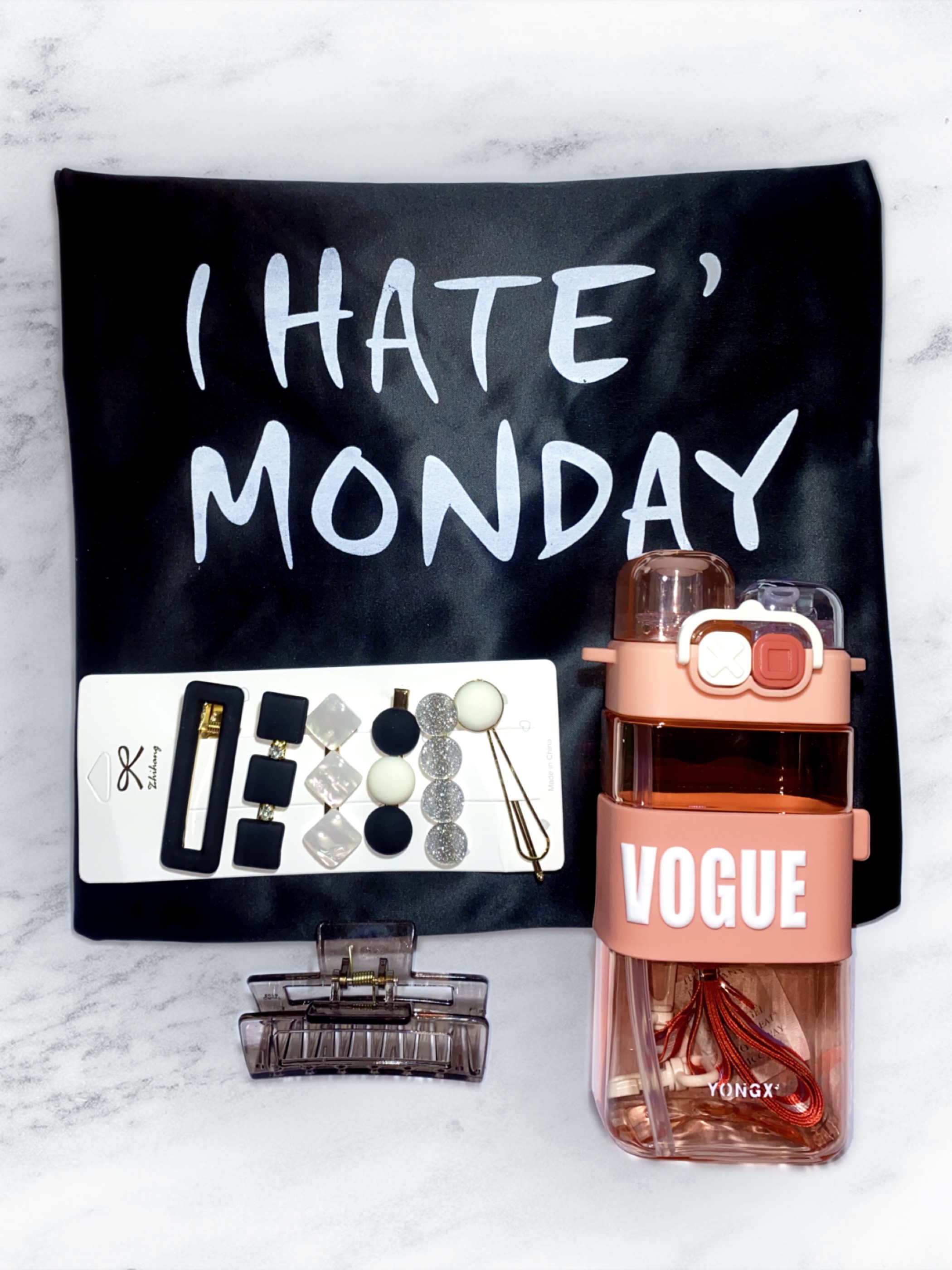 Подарочный бокс для девушки Belveder box Hate monday: термобутылка, шоппер, заколки, краб