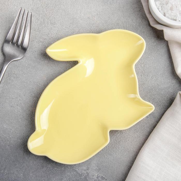 

Блюдо сервировочное Доляна Милашки. Зайка, 17x13x1,5 см, цвет желтый