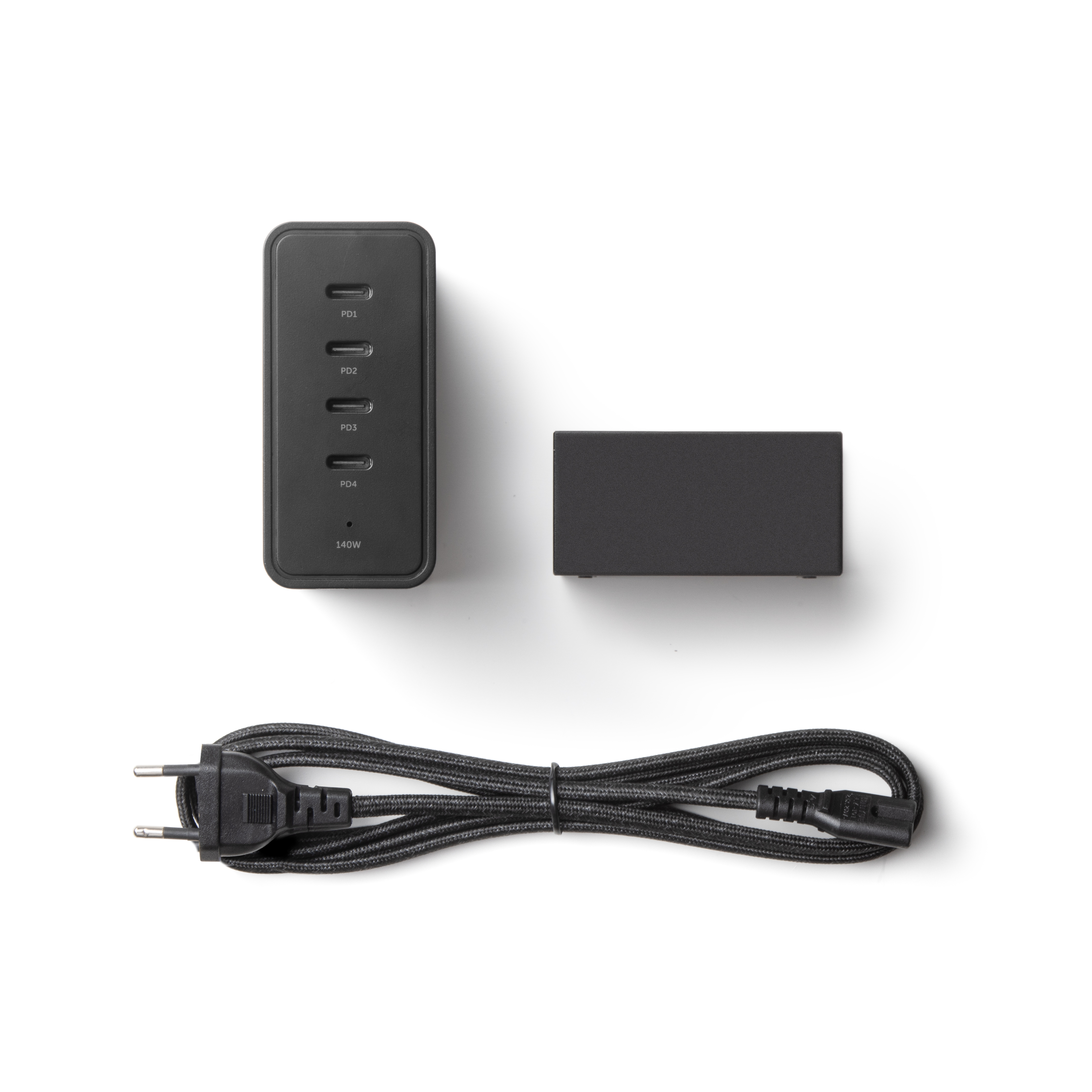 Сетевое зарядное устройство Native Union Fast GaN 140W 4xUSB-C 25990₽