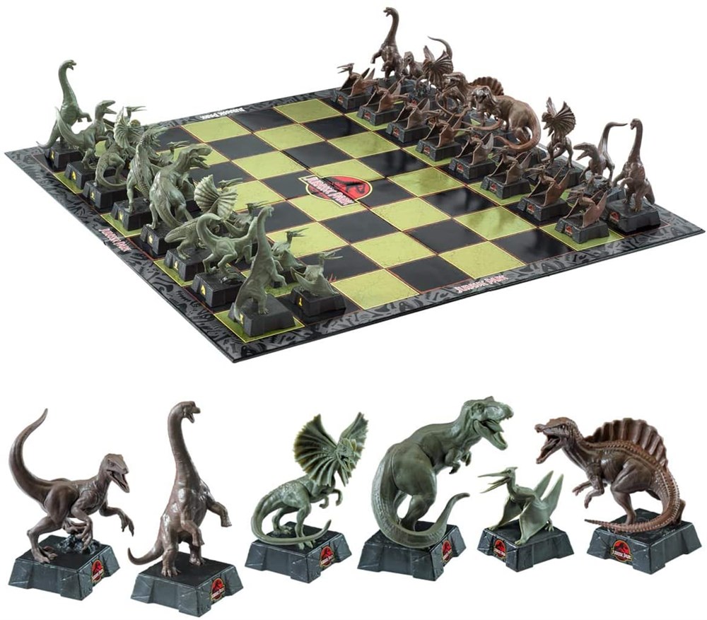 Шахматы The Noble Collection Парк юрского периода (Jurassic Park Chess Set)