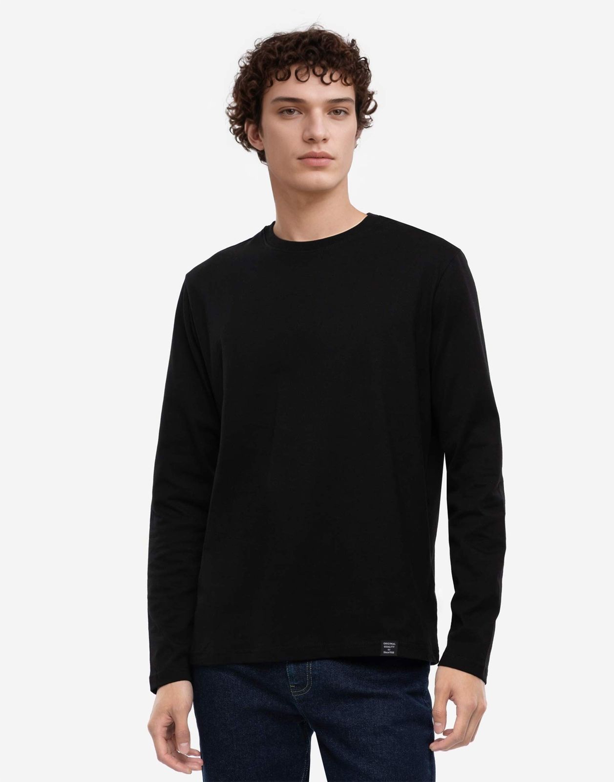 

Лонгслив мужской Gloria Jeans BKT015754 черный M/182, BKT015754