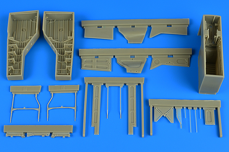 

Набор дополнений Aires 1/32 T-28 Trojan wheel bay 2215