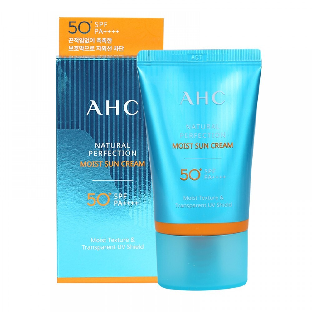Купить Солнцезащитный крем для лица AHC Natural Perfection Moist Sun Cream SPF50/PA++++, Крем для лица, A.H.C.