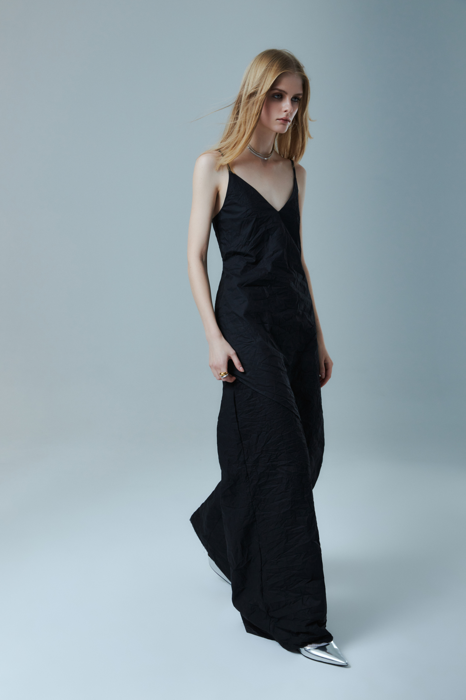 Платье женское Finn-Flare FWD51005 черное XS