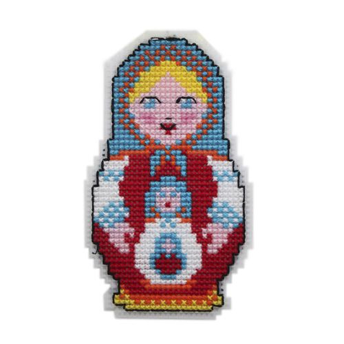 

Набор для вышивания на пластиковой канве Hobby & Pro Kids 'Матрешка', 7,5*13 см 500248