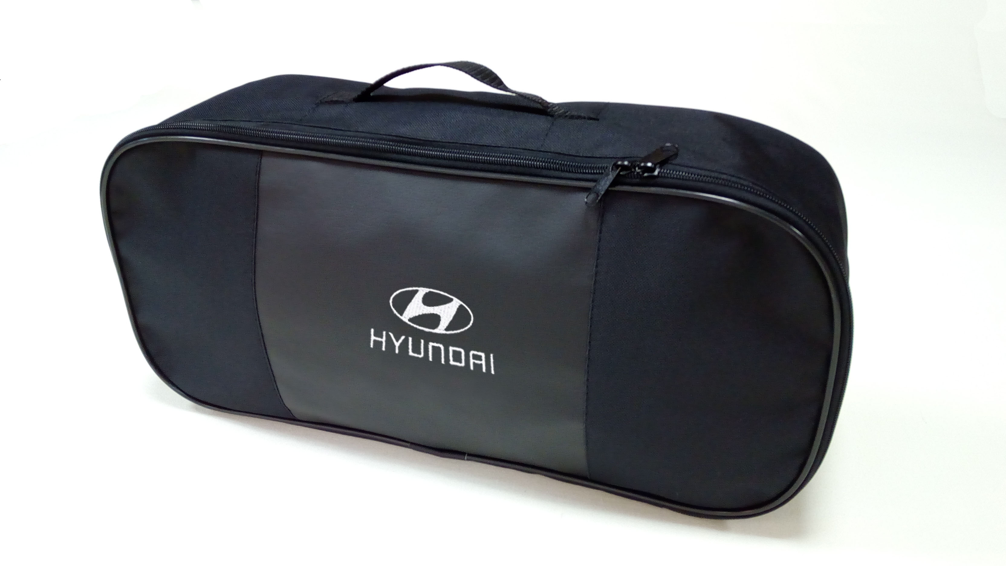 

Набор аварийный с логотипом HYUNDAI, LD67359
