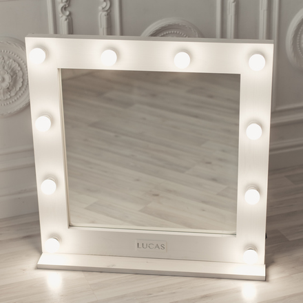 

Lucas' Cosmetics, Зеркало для визажиста, 75х75 см, белое