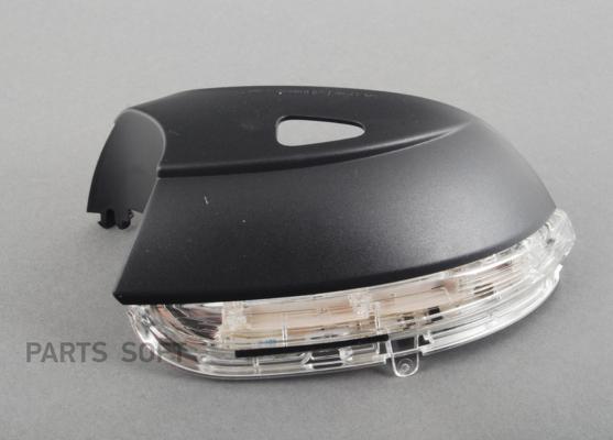 

VAG 3C8949102E Повторитель поворота правый VW: PASSAT B7 / CC