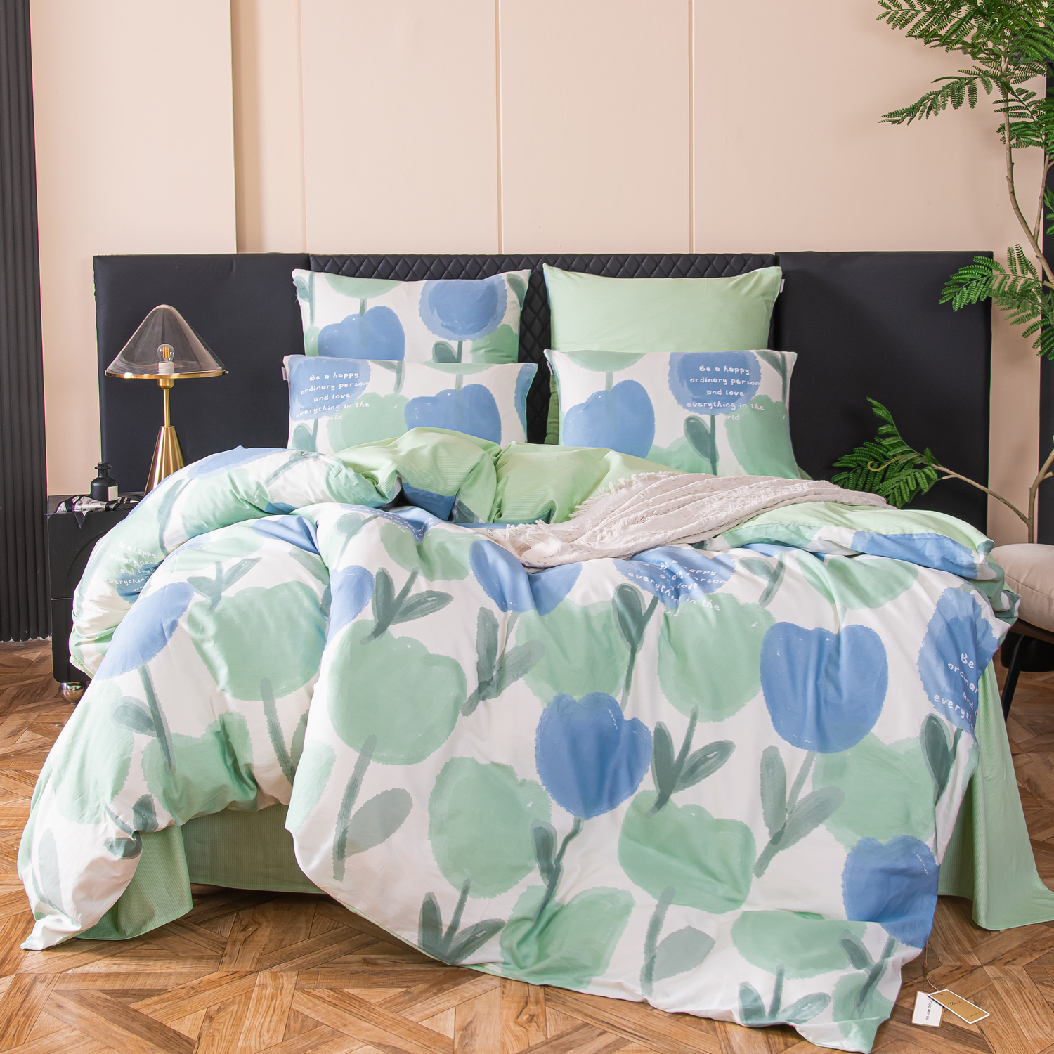 

Комплект постельного белья Viva-Home Textile 100% хлопок C613 семейный наволочки 50-70