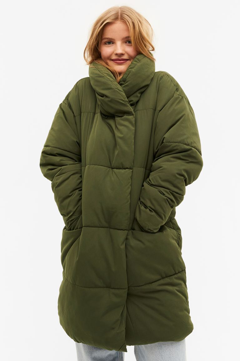 

Пуховик женский Monki 1014675002 зеленый XS (доставка из-за рубежа), 1014675002