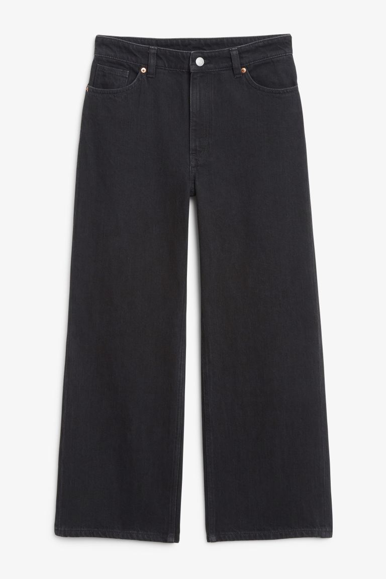 

Джинсы женские Monki 1015848001 черные 24 (доставка из-за рубежа), 1015848001