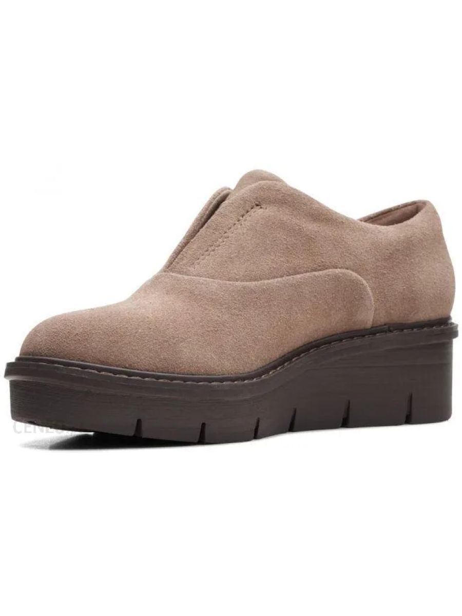 Полуботинки женские Clarks 26168600 бежевые 40 EU