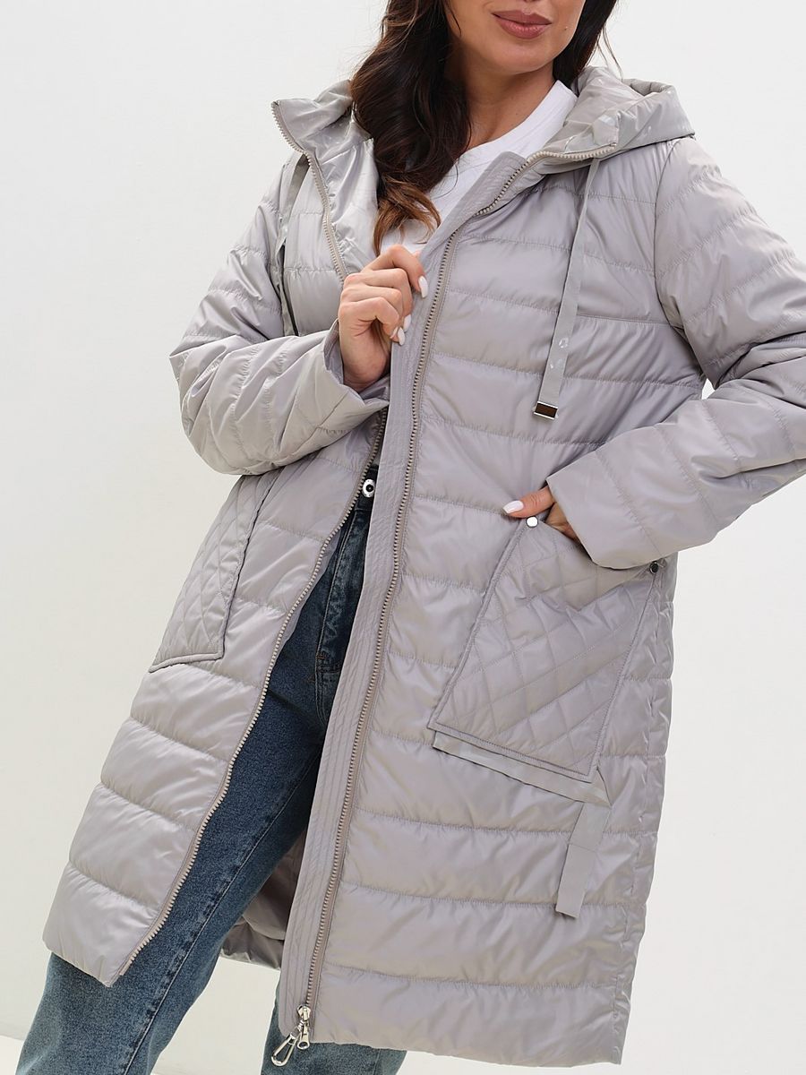 Пуховик-пальто женский LAWINTER 83266 бежевый 52 RU