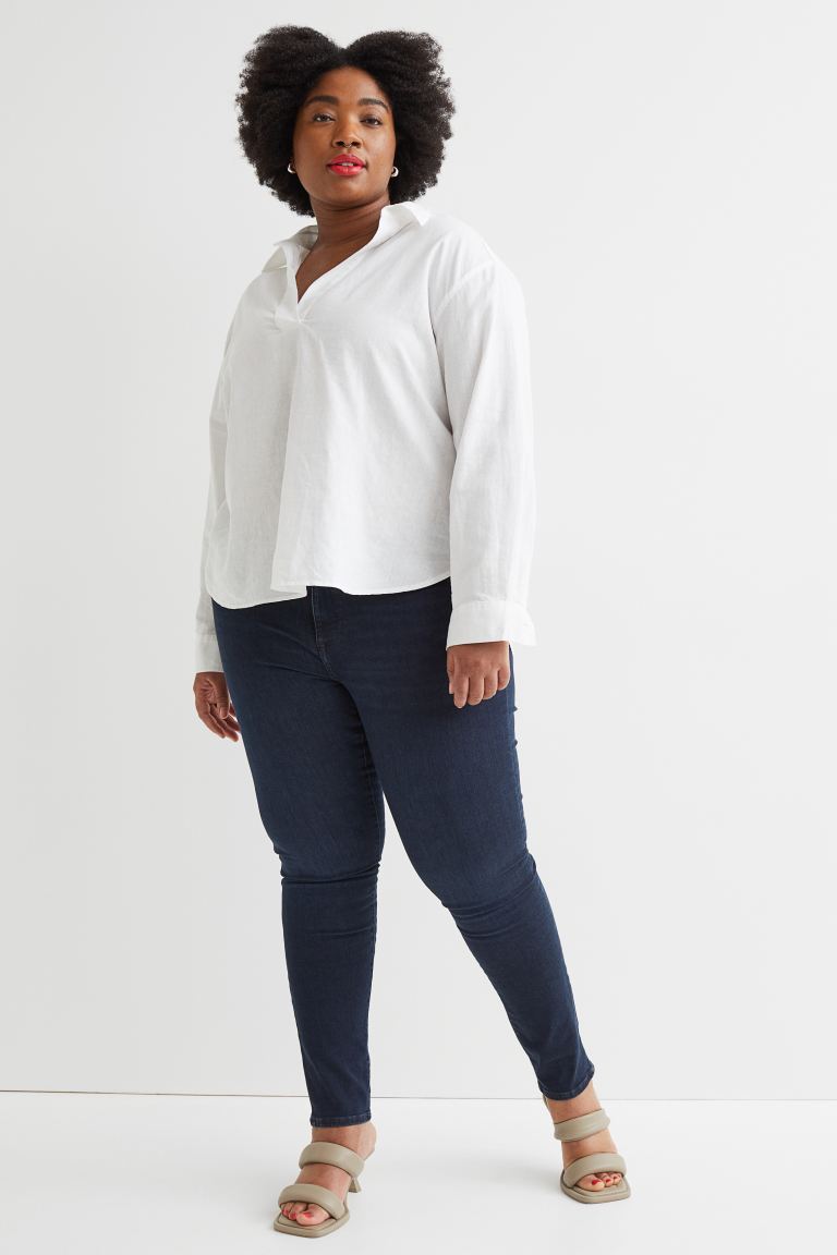 

Джинсы женские H&M 1016460004 синие 46 EU (доставка из-за рубежа), Синий, 1016460004