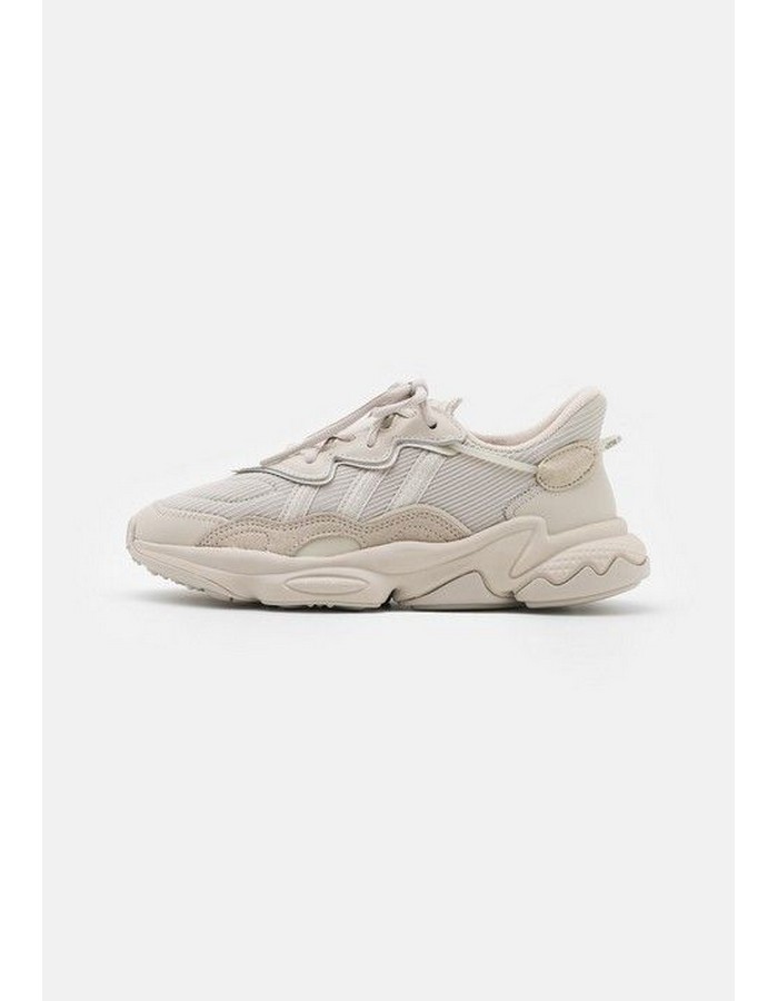 

Кроссовки женские Adidas OZWEEGO бежевые 39 1/3 EU, Бежевый, OZWEEGO