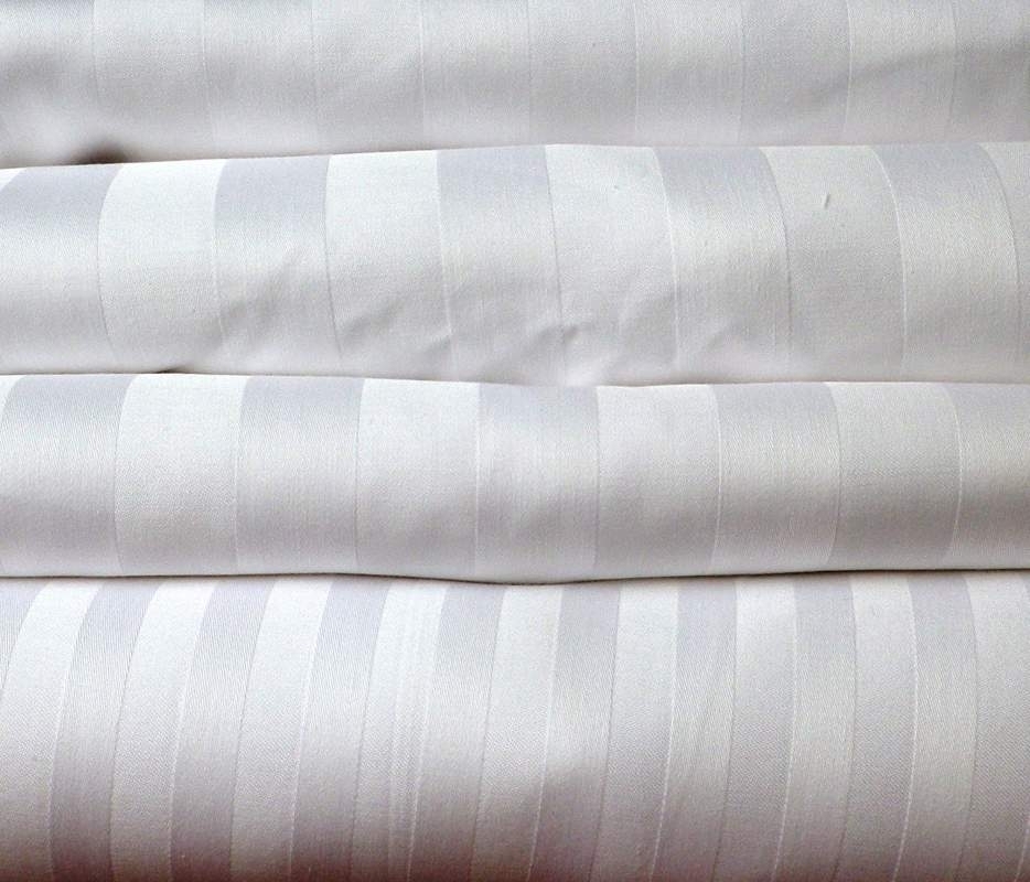 

Пододеяльник Maktex из страйп-сатина 145 х 215 Белый 1х1, Пододеяльники из страйп-сатина 135