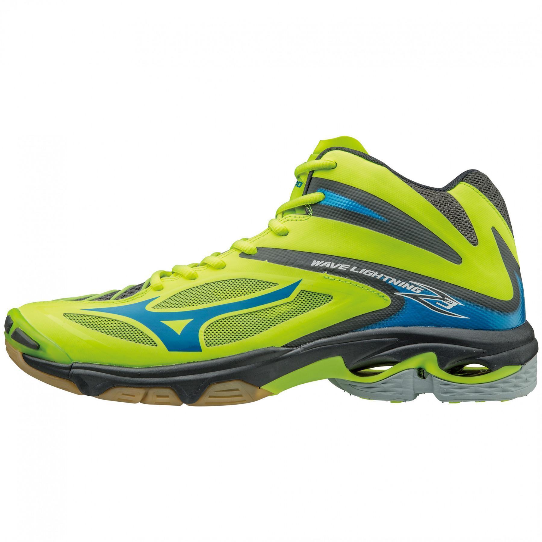 

Кроссовки мужские Mizuno Wave Lightning Z3 MID желтые 15 UK, Желтый, Wave Lightning Z3 MID