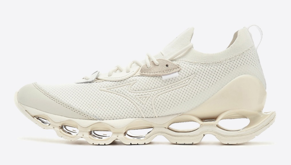 

Кроссовки мужские Mizuno WAVE PROPHECY  белые 5.5 UK, Белый, WAVE PROPHECY 