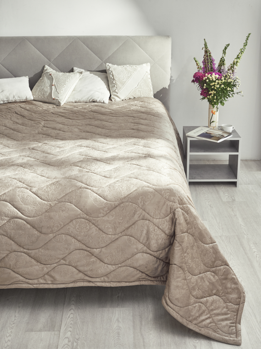 Покрывало стеганое Enrika 220 х 240 какао