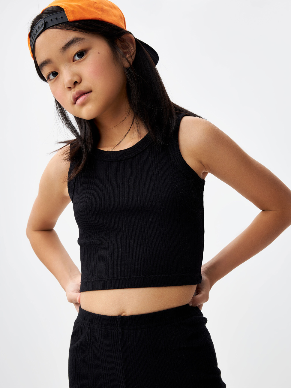 Майка детская Sela 3805050252 черный, 146