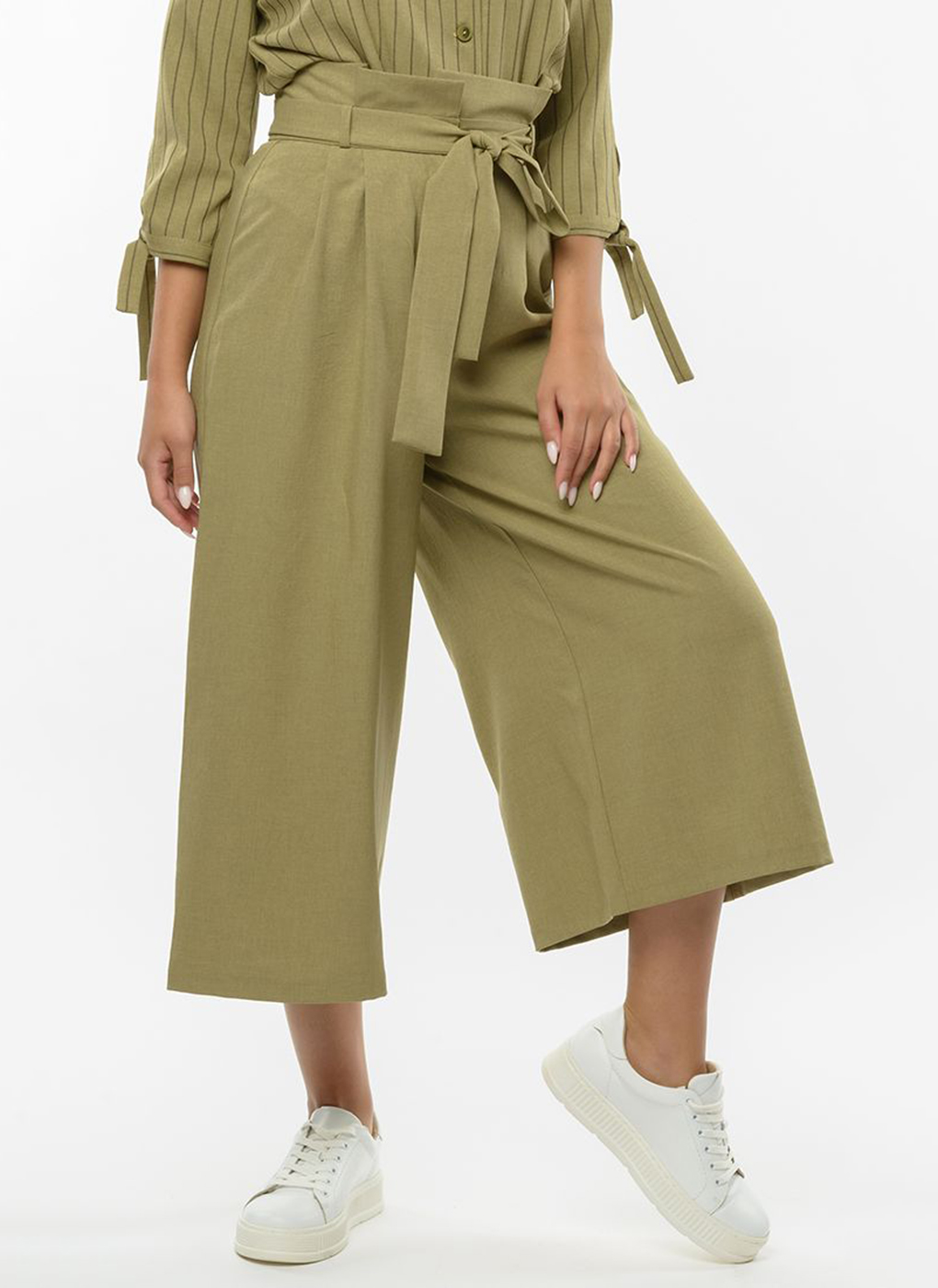 

Брюки женские Каляев 46987 зеленые 42 RU, 46987