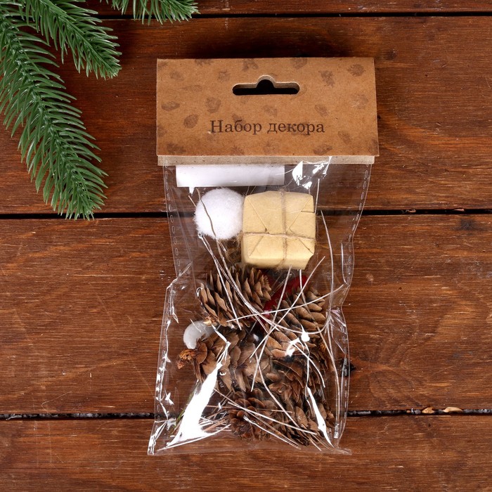 

Набор новогоднего декора "Незабываемый праздник" размер шишек: 1,5  2 см, Коричневый
