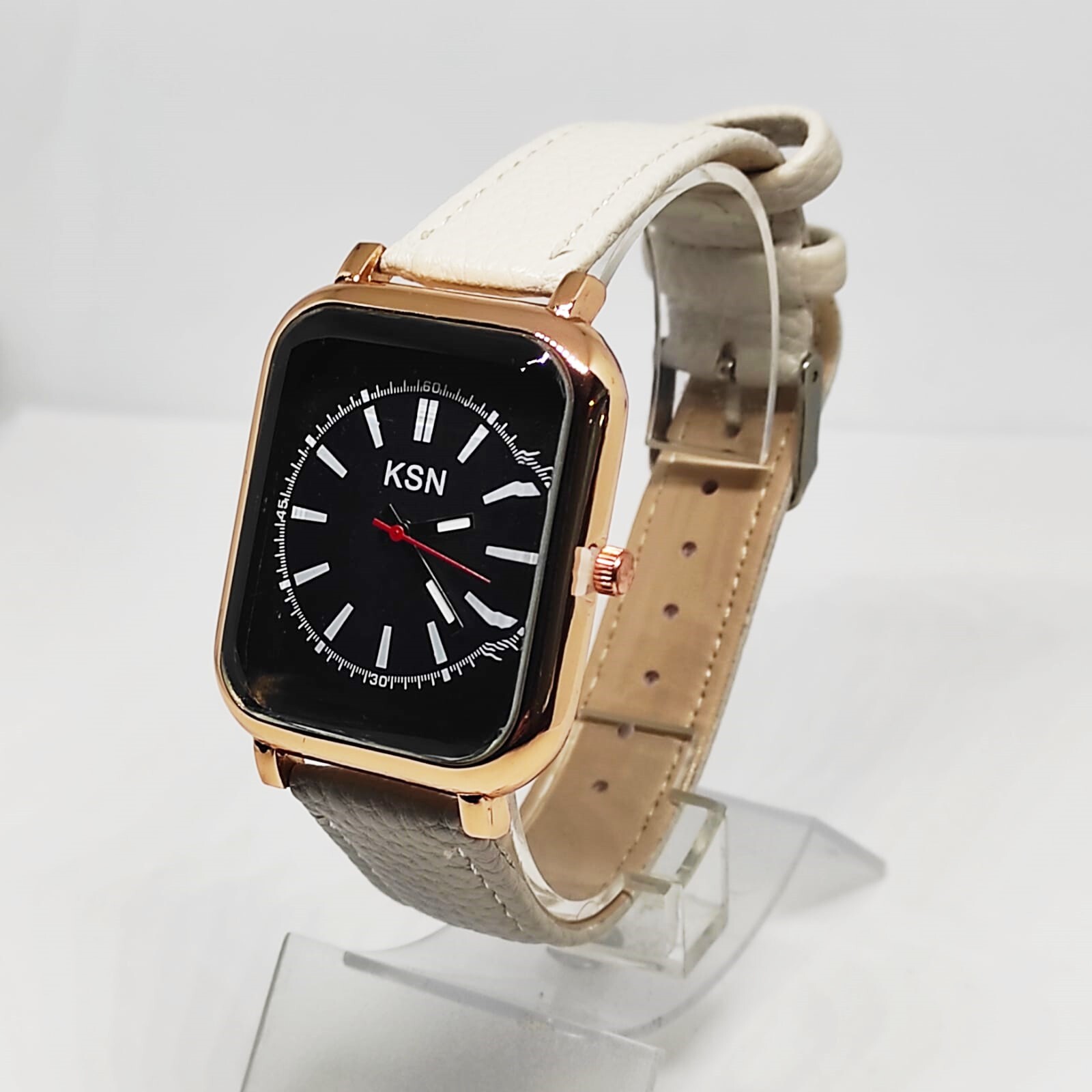 

Наручные часы женские NoBrand 45, 45